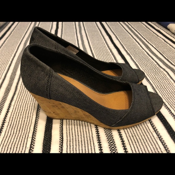 Toms Shoes - Toms Wedges